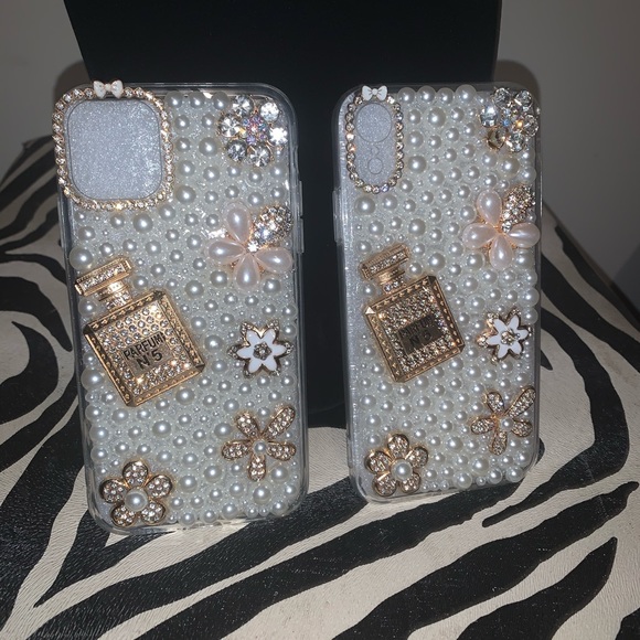 Pearls, Flowers, and Bling Phonecase - Picture 1 of 1